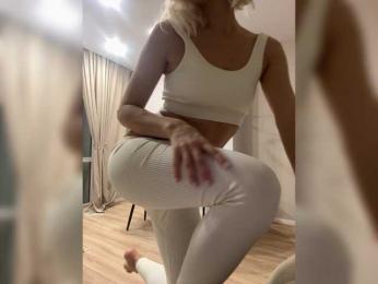 -Molly- bongacams stream image