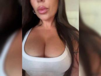 -Hennessy- bongacams stream image