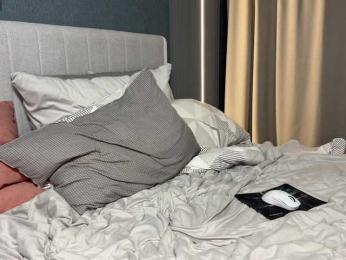 -Molly- bongacams stream image