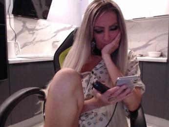 blondalina bongacams stream image