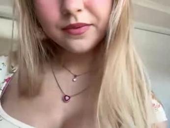 kittengirlxo chaturbate stream image