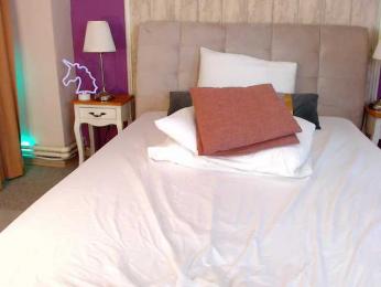 XKimoraX bongacams stream image