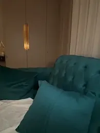 KirstieVegas stripchat stream image