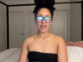 nolababy camsoda stream image