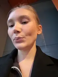 MariaTull stripchat stream image