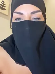 Amberonee31 stripchat stream image