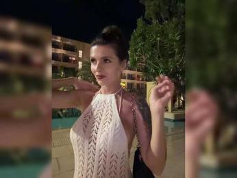 Oops_kiraa bongacams stream image