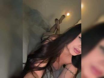 -Hennessy- bongacams stream image