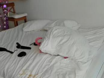 lili_and_niki chaturbate stream image