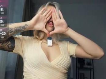 glossybabe_ chaturbate stream image, 10.12.2025 07:40