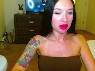 tighttinymilf camsoda stream image