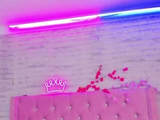 irina-foxx1 camsoda stream image