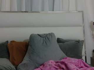 prettyjess camsoda stream image