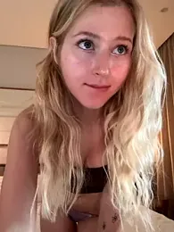 LunaRase stripchat stream image