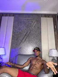 AaronCruz_ stripchat stream image