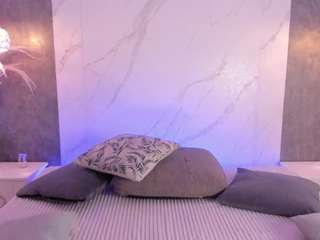 kiimthompson camsoda stream image