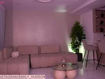 emily_huddson_ chaturbate stream image