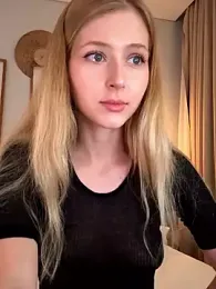 LunaRase stripchat stream image