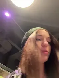 DollyTall stripchat stream image