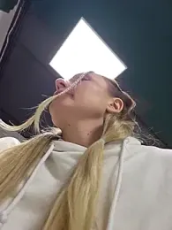 Bondgirl_013 stripchat stream image