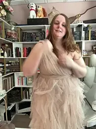 GingerSnap33 stripchat stream image