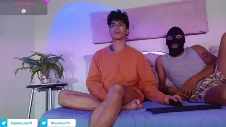 COUPLEHOTTDF stripchat stream image