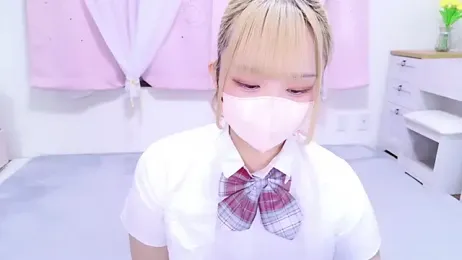 MAIKA_pyon stripchat stream image