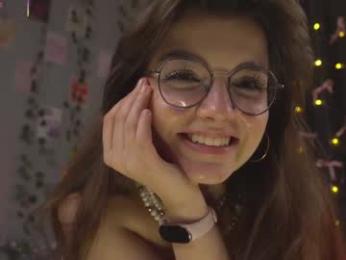 little_poetry chaturbate stream image