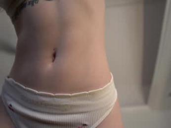 chloewildd chaturbate stream image