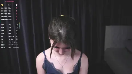 DongMolt stripchat stream image