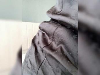 -Molly- bongacams stream image