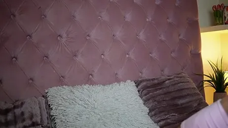 MaiaMini stripchat stream image