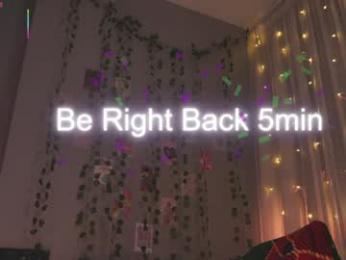 little_poetry chaturbate stream image