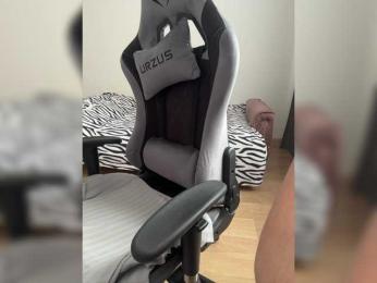 _M_O_L_O_K_O_ bongacams stream image