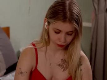 ho1yh01e chaturbate stream image