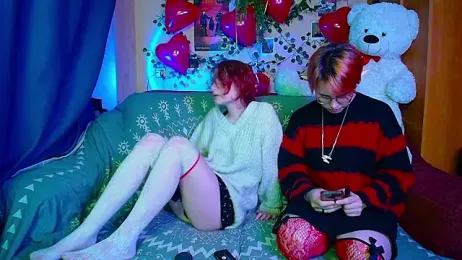 TrickyKitsune stripchat stream image