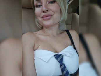 Minni_Mia bongacams stream image