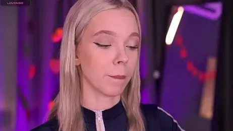 TastyTiffy stripchat stream image