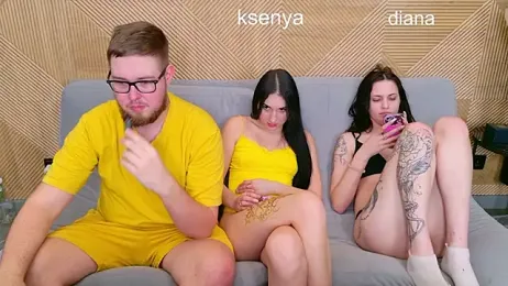 Ksenny stripchat stream image