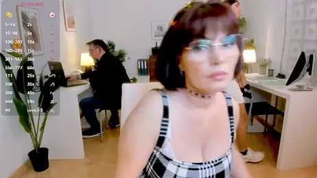 bluediamondsdreams stripchat stream image