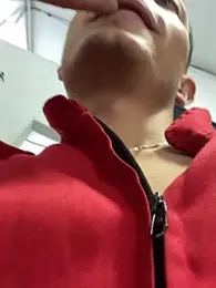 santiObrero stripchat stream image