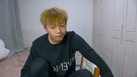 Chocolates-001 stripchat stream image