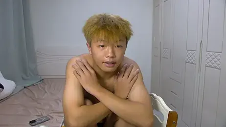 Chocolates-001 stripchat stream image