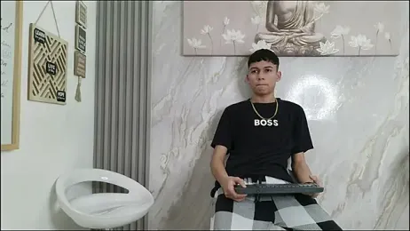 HORNY_PRETTY stripchat stream image