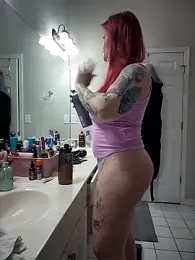 HollyTattoo stripchat stream image