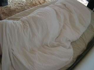 voyeurcam-julmodels-whitebed-4 camsoda stream image