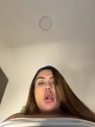 valeria2019hot stripchat stream image