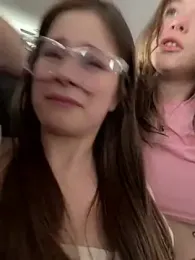 mmelicious stripchat stream image