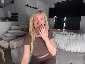 meggsworld stripchat stream image