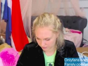 siswet19 chaturbate stream image